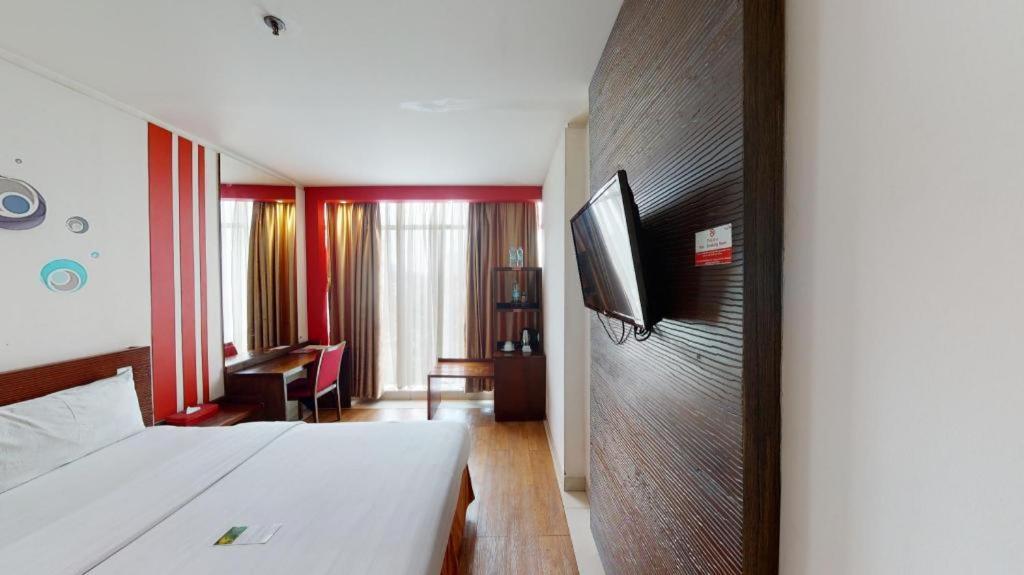 Redstar Hotel Джакарта Екстер'єр фото