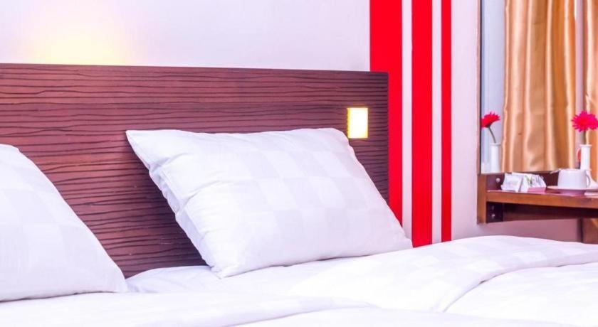 Redstar Hotel Джакарта Екстер'єр фото